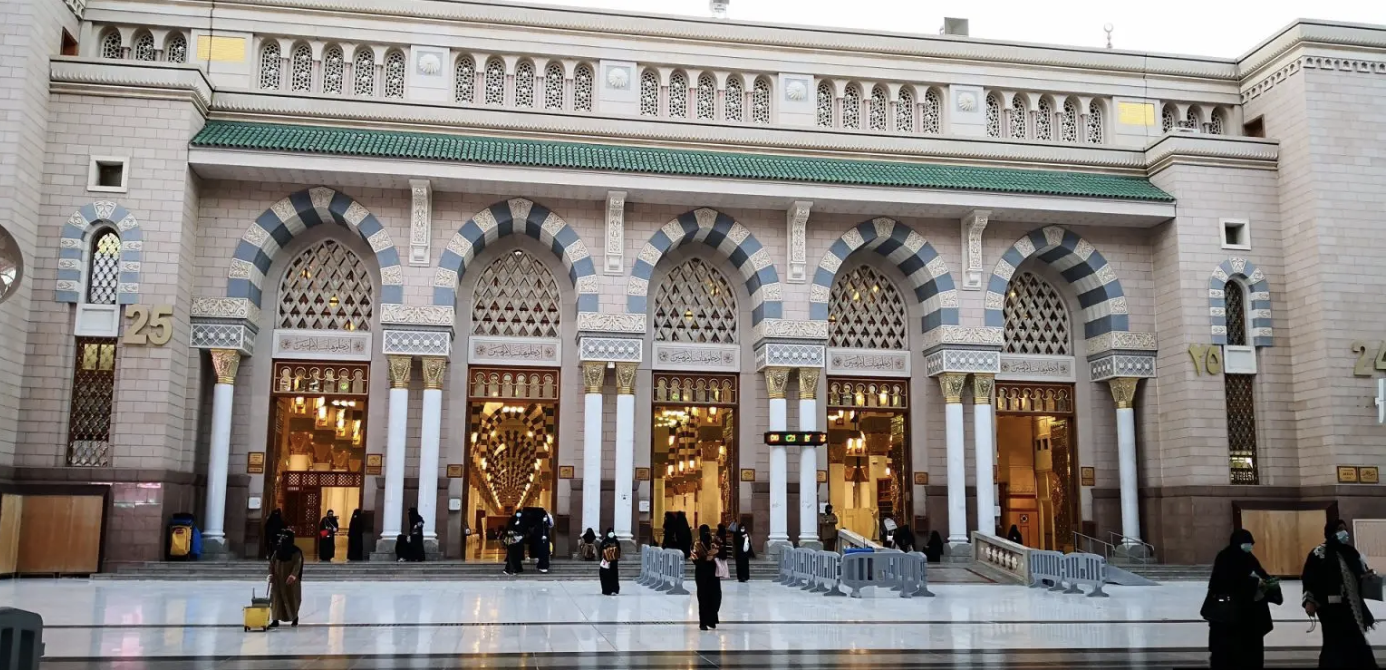 Rawdah Women Entrance, Masjid Nabawi, Madinah