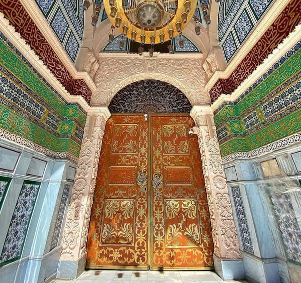 Al Salam Gate: The Most Important Entry to Masjid-e-Nabawi